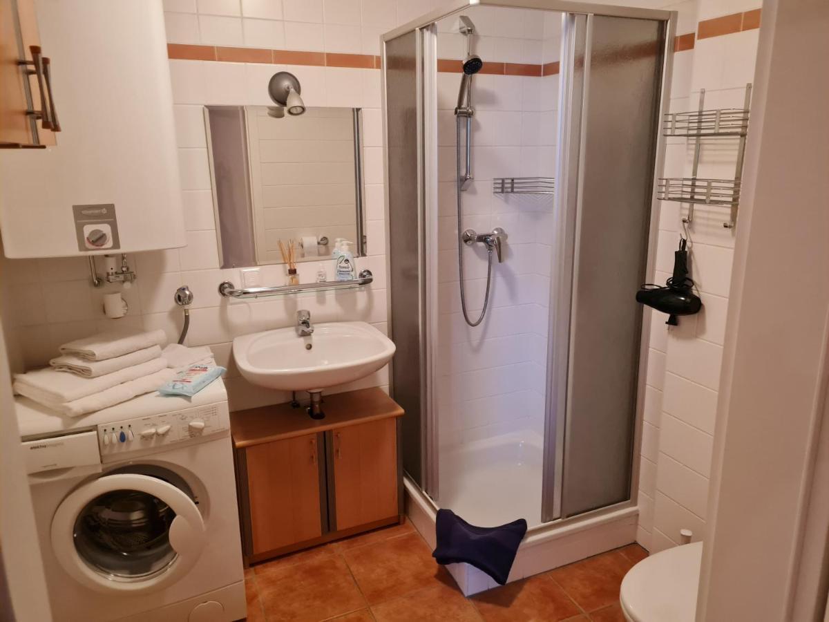 Ferienwohnung Salburg,Tröpolach Exterior foto